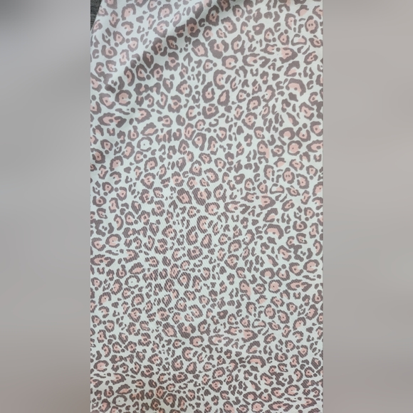 Marilyn Monroe Intimates Animal Print Chemise - Picture 5 of 8